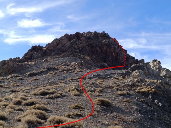 Sección de rocas desde el portezueloFoto: 3Dirección: NoresteNicolás Berríos