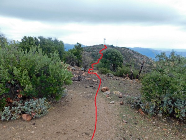 Ruta desde la antecumbreFoto: 6Dirección: OesteÁlvaro Vivanco