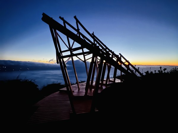 Cuarto mirador al anochecerFoto: 5Dirección: OesteNicolás Berríos