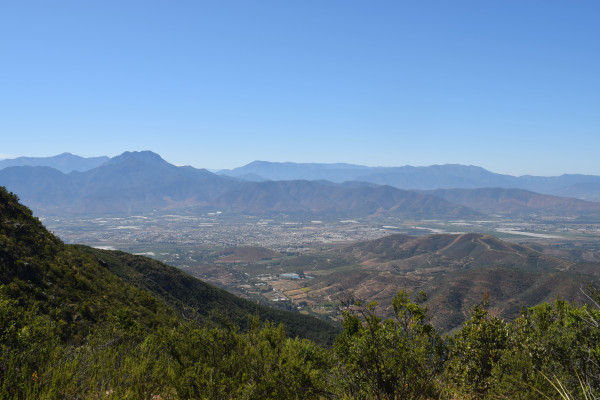 Valle de Quillota y Cordillera de la CostaFoto: 4Dirección: EsteSimón Olfos