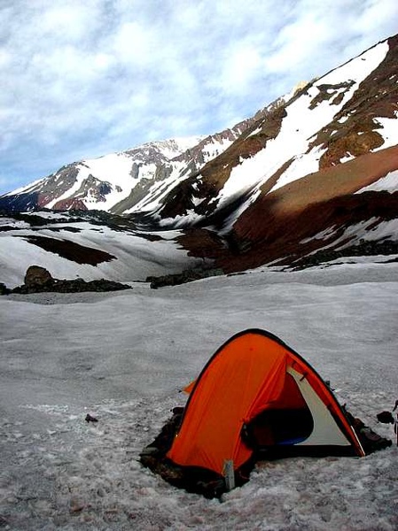 Campamento 1, Loma Larga.