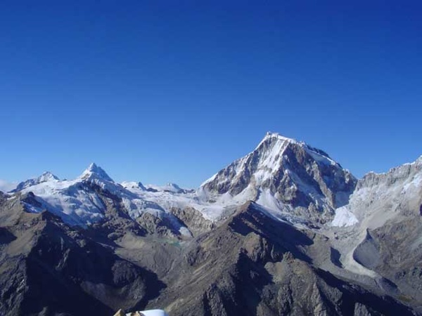 Ishinca y Ranrapalca desde la cima