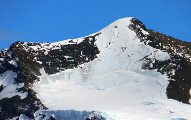 Detalle cumbre del Nevado Juncal desde el Pico Navarro Sur
