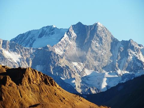 Cara Sur del Loma Larga