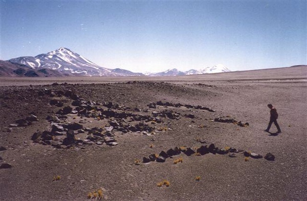 Ruinas en el Valle de la Salina de la Laguna.