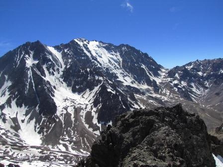 Gemelos desde la cumbre del Puntón Amarillo