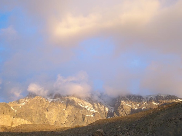 Mesón Alto-Cara Oeste-8 Diciembre 2011-19:45 hrs.