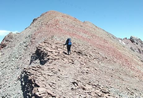 Recorriendo el filo cumbrero