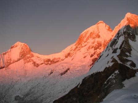 Amanecer con vista a los Huandoy