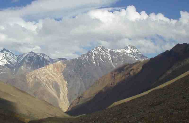 Retumbadero y Retumbadero Alto desde el Cajon de Morales