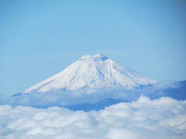 Cotopaxi desde Cayambe