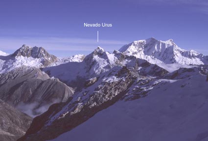 Urus Este desde Ishinca