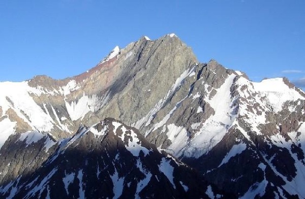 Cara este Loma Larga