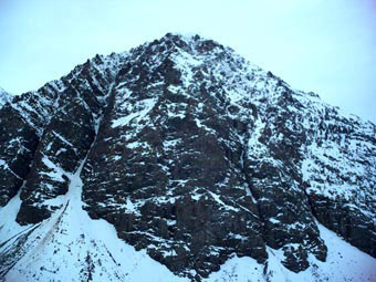 Cerro Chacaya-cara sur y canaletas