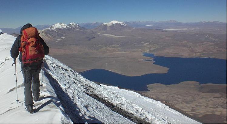 Lago Chungara, dando la vuelta al Crater