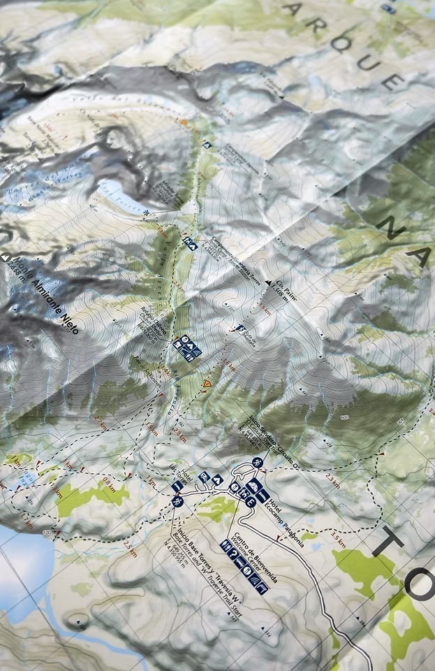 Alternative view of Mapa Torres del Paine