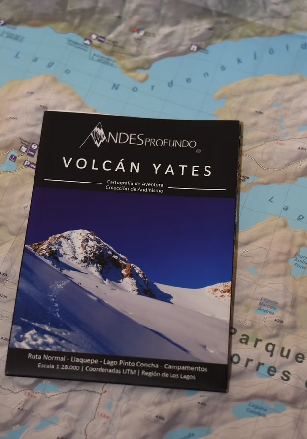 Alternative view of Mapa Volcán Yates